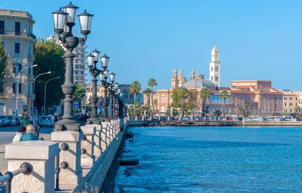 Apartamento La Dimora Del Principe Bari Exterior foto