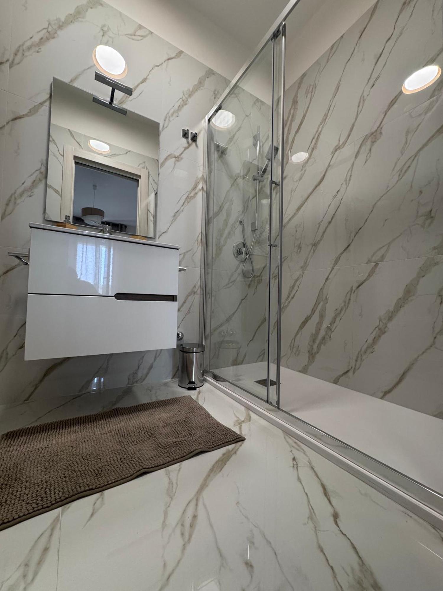 Apartamento La Dimora Del Principe Bari Exterior foto